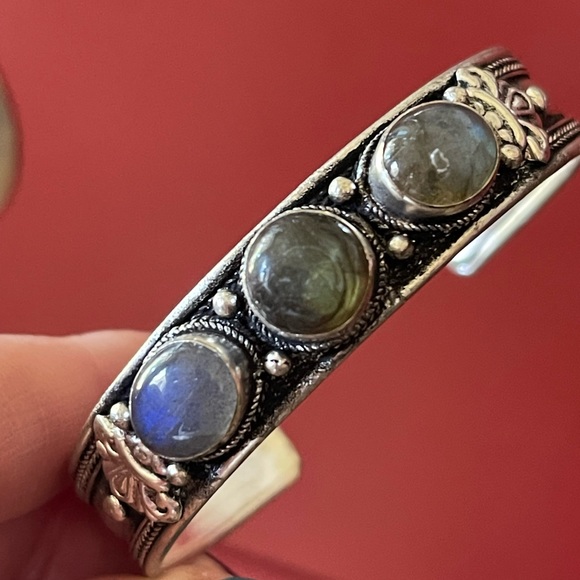 Genuine Tibetan silver gemstone bracelets - Picture 1 of 11